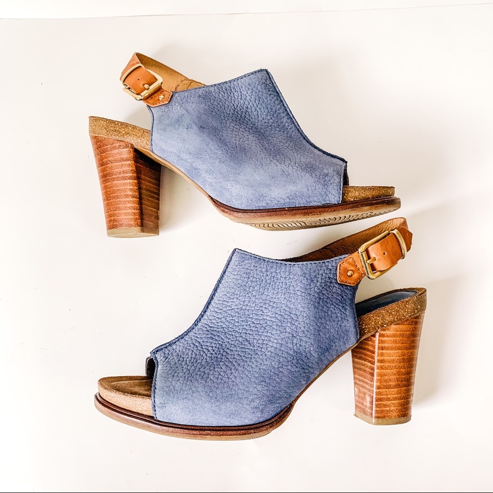 Sofft Blue and Tan Heeled Sandals - Picture 6 of 16